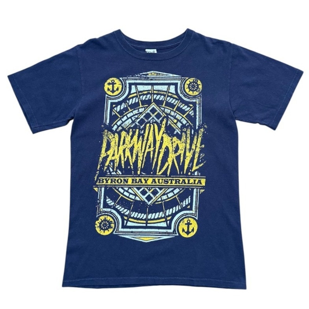 Vintage Y2K Parkway Drive Byron Bay Australia Metalcore Band Concert T-shirt